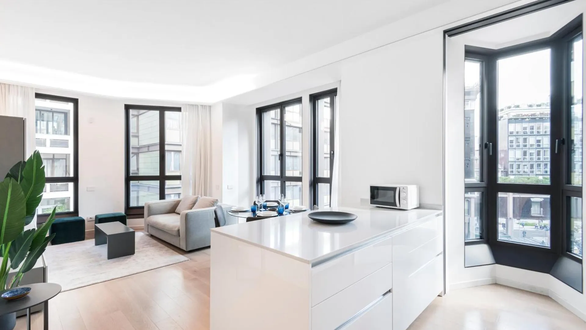 Apartment Easylife - Sofisticata Dimora Con Rooftop Condominiale Vista Duomo Milan