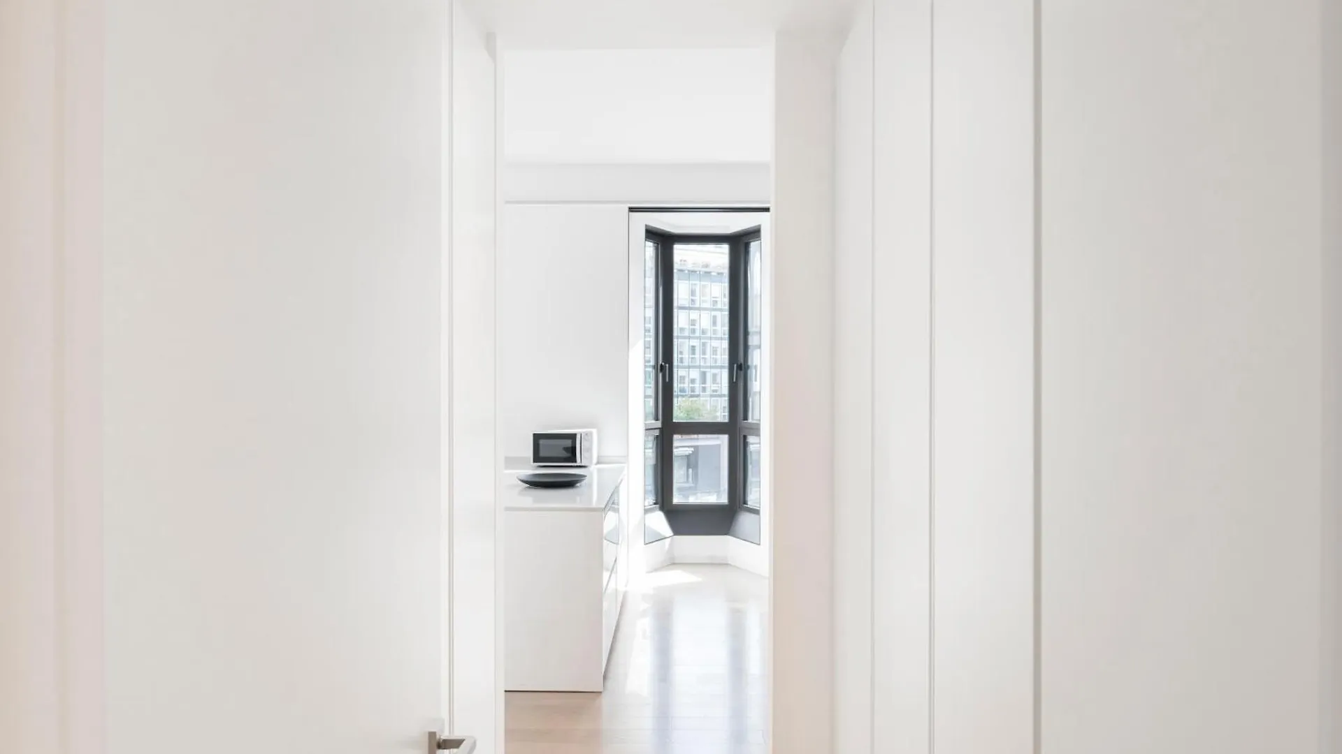 Easylife - Sofisticata Dimora Con Rooftop Condominiale Vista Duomo Milán 0*,