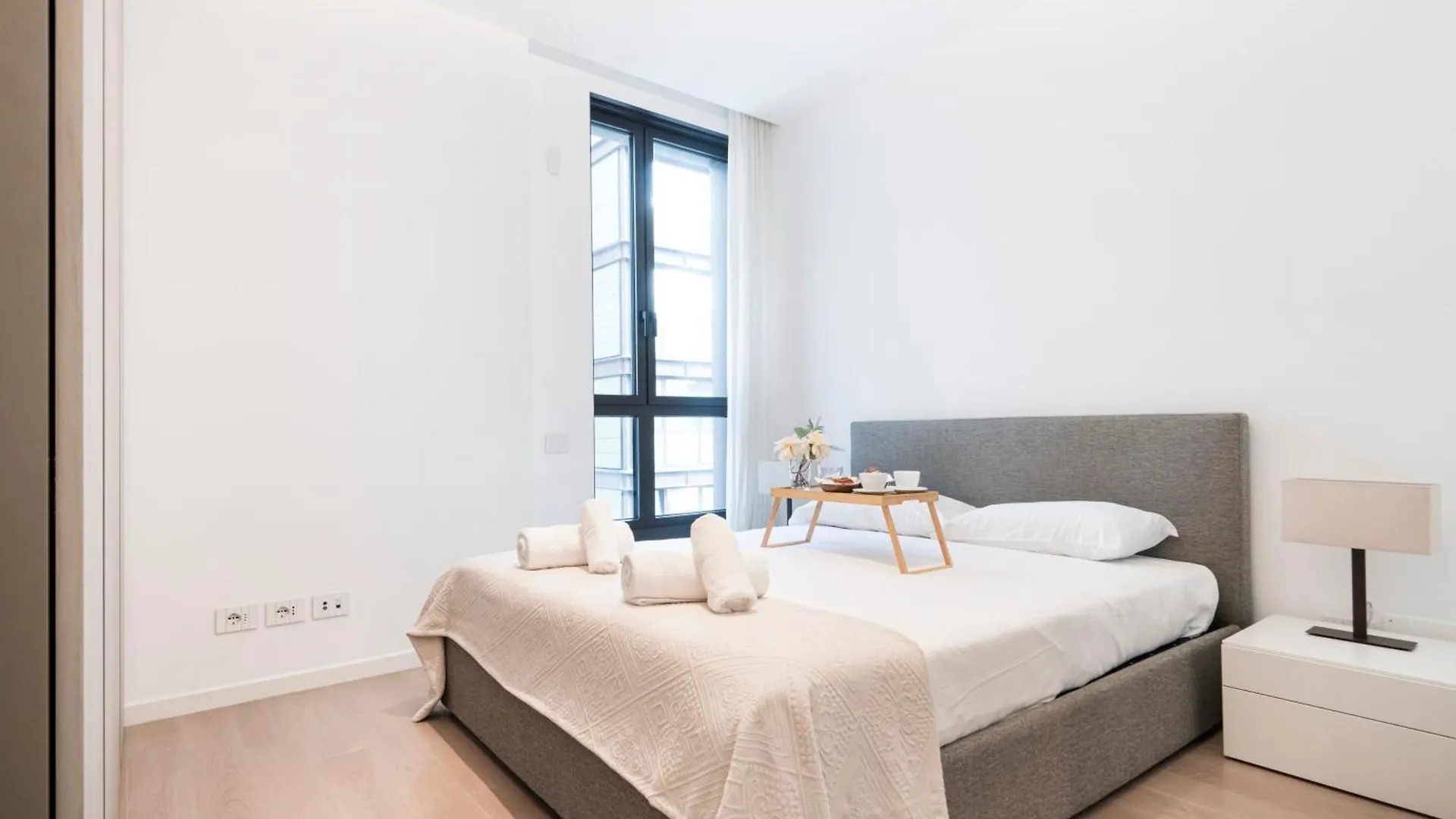 Easylife - Sofisticata Dimora Con Rooftop Condominiale Vista Duomo Milan Apartment