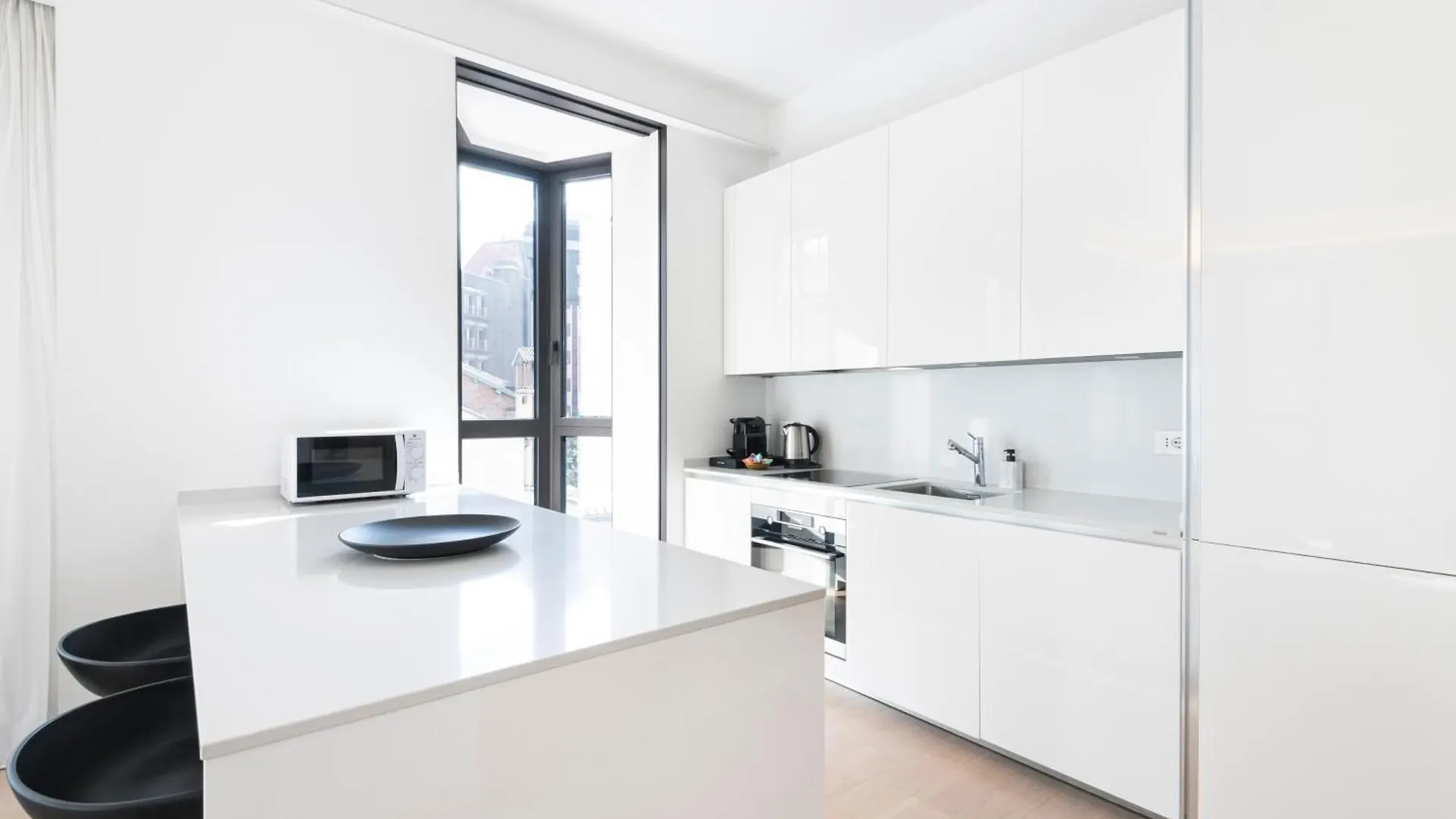 Easylife - Sofisticata Dimora Con Rooftop Condominiale Vista Duomo Milan Italy